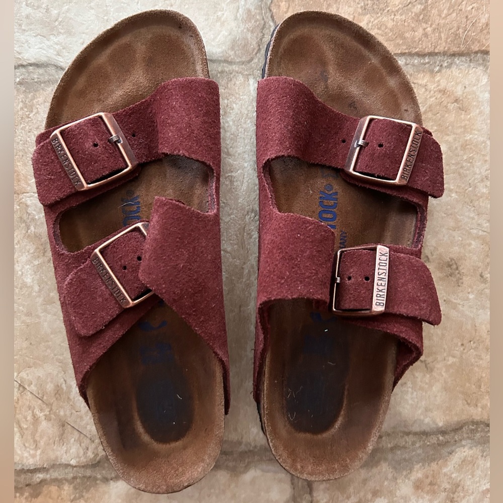 Birkenstock Arizona Suede Leather Sandal, Zinfandel Color, Size 37 Regular/Wide